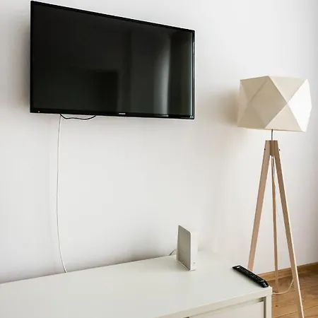 Jerozolimskie 215 By Bookinghost * Βαρσοβία